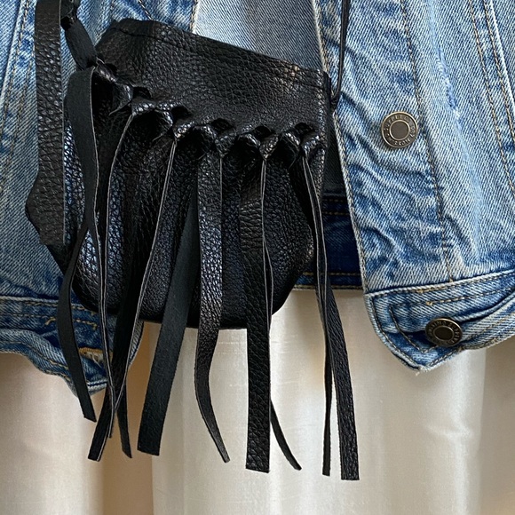 Cute fringe black mini-bag /purse - Picture 11 of 11